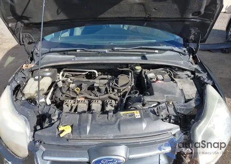 2012 Ford Focus Se z USA, uszkodzony, nr VIN 1FAHP3K2XCL351716